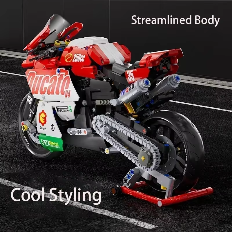 V4 Motorcycle 800+pcs Building Set